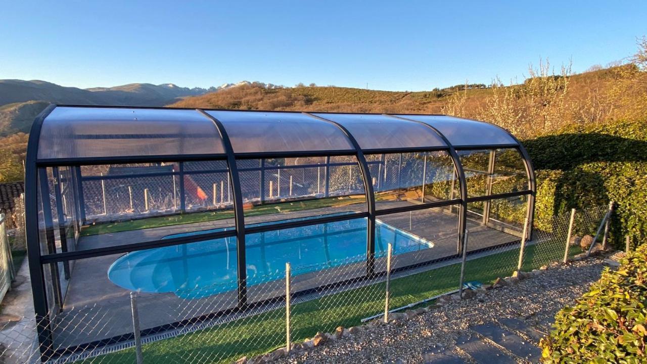 Villa Atardecer En Gredos 1 à San Bartolomé de Tormes Extérieur photo