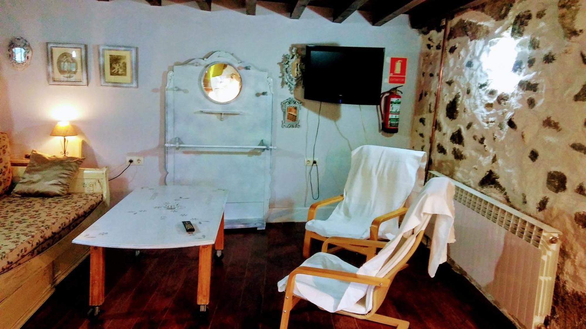 Villa Atardecer En Gredos 1 à San Bartolomé de Tormes Extérieur photo