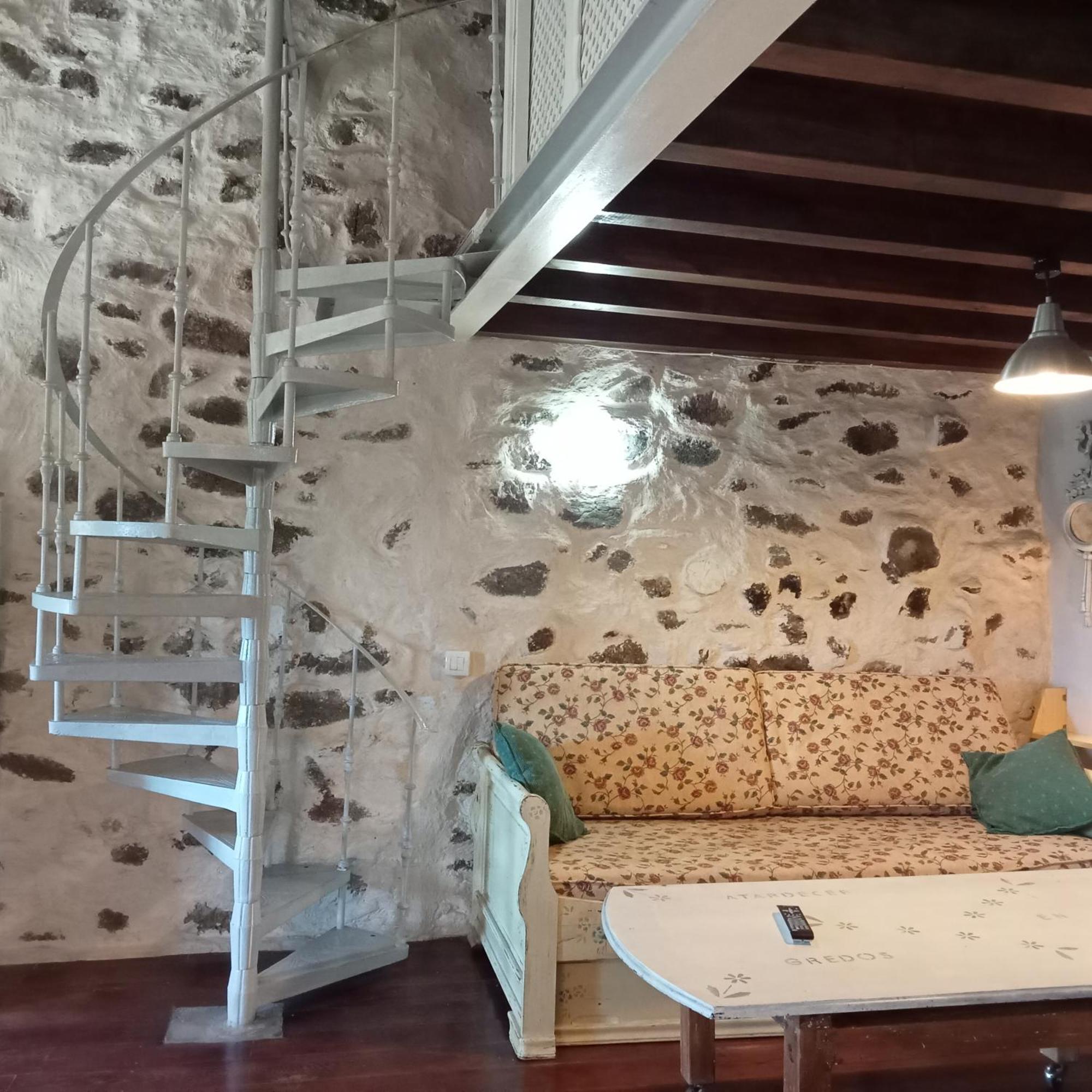 Villa Atardecer En Gredos 1 à San Bartolomé de Tormes Chambre photo