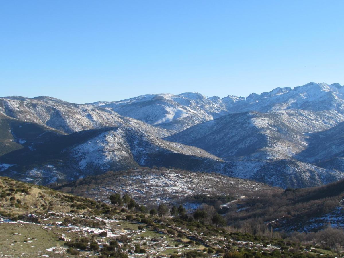 Villa Atardecer En Gredos 1 à San Bartolomé de Tormes Extérieur photo